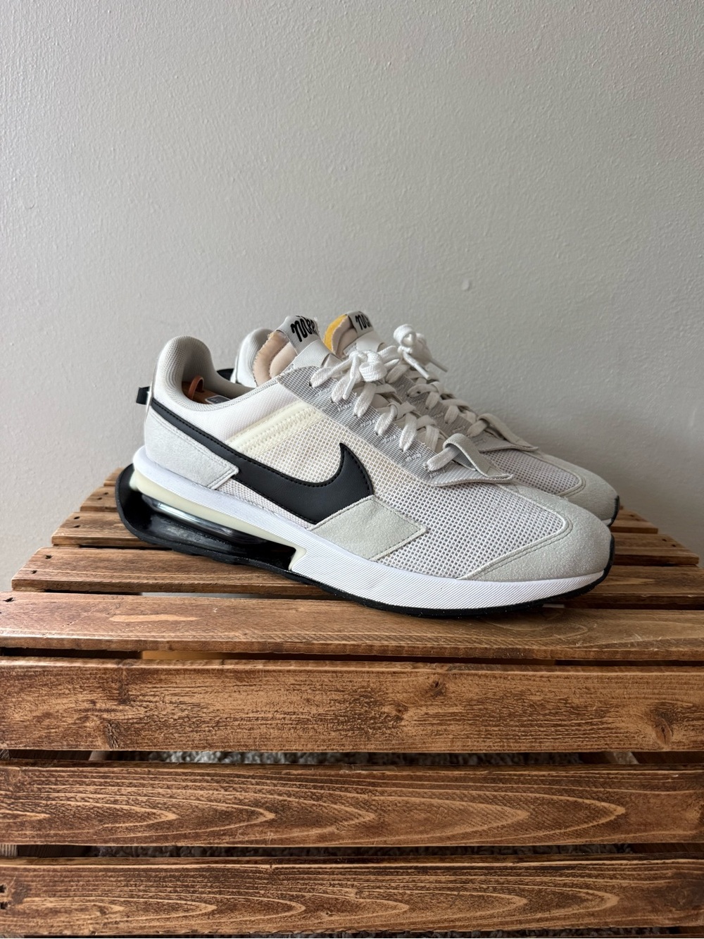 Nike Air Max Pre Day White Photon Dust & Gum